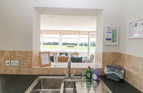 Witney Cottage | The Clealings
