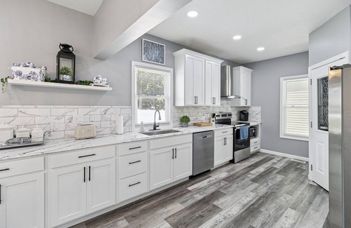 Cleveland House | The Cleveland Haven - Spacious 4-bedroom house in enjoyable Cleveland with AC