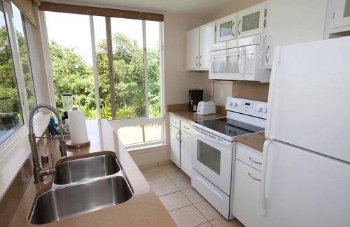 Princeville Apartment | The Cliffs at Princeville by VRHost