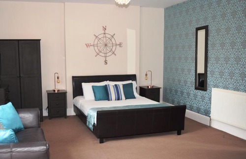 Cosford Bed & Breakfast | The Clock House
