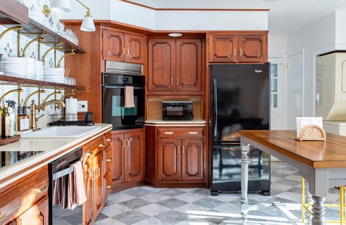 Narrowsburg Apartment | The Clock House