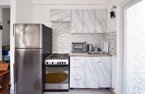 Tunguu Condo | The Clove House: an Oasis of Calm in paradise.