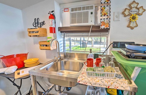 Lady Lake Apartment | The Clubhouse - Lady Lake Farm Getaway!