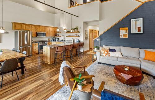 Government Camp House | THE CLYDE - Your Cozy & Luxurious Mt Hood Retreat