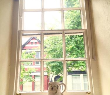 Chepstow Bed & Breakfast | The Coach and Horses Inn