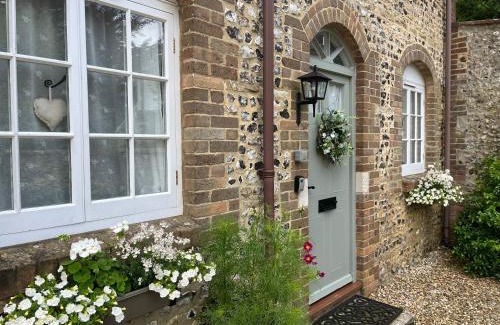 Piddletrenthide House | The Coach House at Lackington Farm