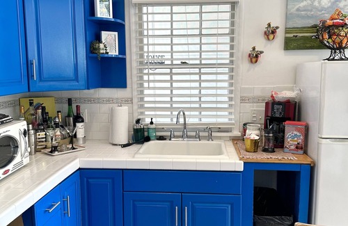 College Park Cottage | The Coach House- Entire Home - 2 bedroom/3 bath Orlando getaway!
