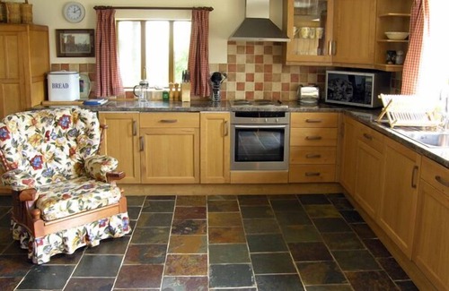 Pontesbury Cottage | THE COACH HOUSE, family friendly, with open fire in Great Lyth