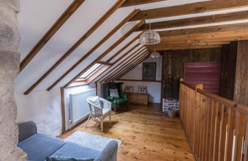 North Cornelly House | The Coach House
