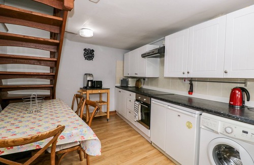 Swineford Cottage | The Coach House