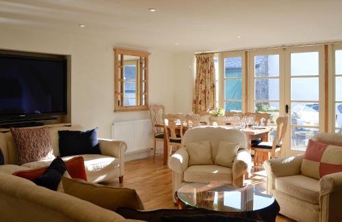 Chulmleigh House | The Coach House