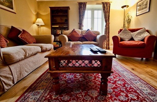 Perth House | THE COACH HOUSE
