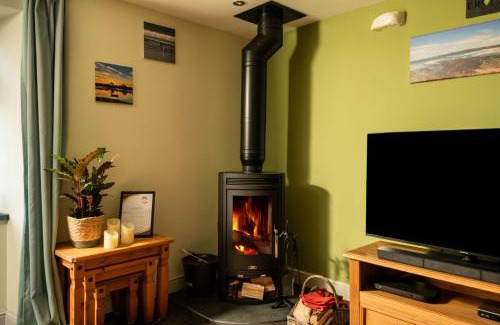 Neyland House | The Coach House