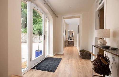 North Berwick Cottage | The Coach House sleeps six in three bedrooms