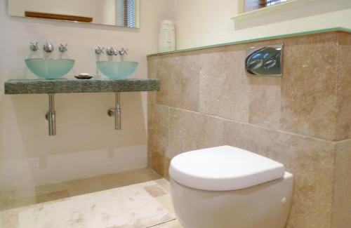 Leicester House | The Coach House