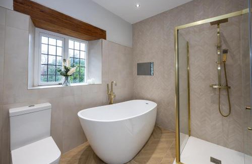 Trafford House | The Coach House - Grade 2 Listed