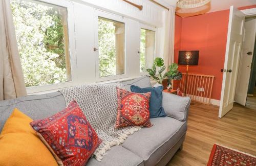 Glasgow House | The Coach House - Holmwood