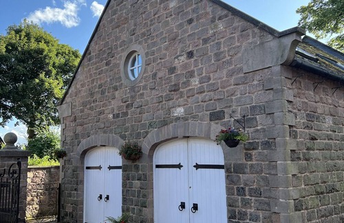 Harthill Apartment | The Coach House is nestled in the beautiful village of Harthill