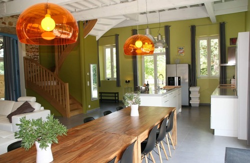 Cahuzac House | The coach-house of Castle Portos, Airconditioning, own heated swimming pool, 14p