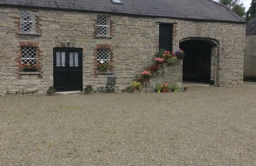 Navan Cottage | The Coach house of Durhamstown Castlenn