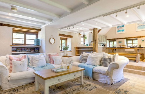 Winnard's Perch House | THE COACH HOUSE, pet friendly, character holiday cottage in Padstow