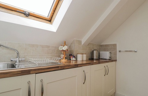 Newent House | THE COACH HOUSE, romantic in Newent