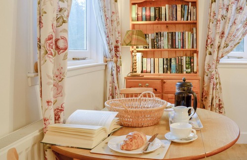 Murthly Cottage | The Coach House-UK41649