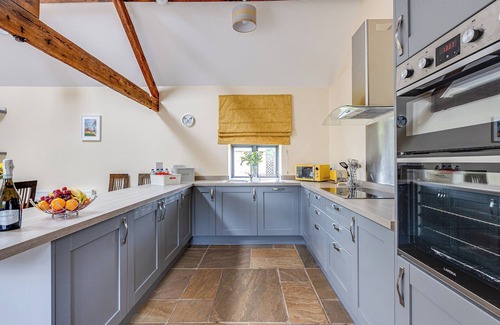 Burlton Cottage | The Coach House - UK32461