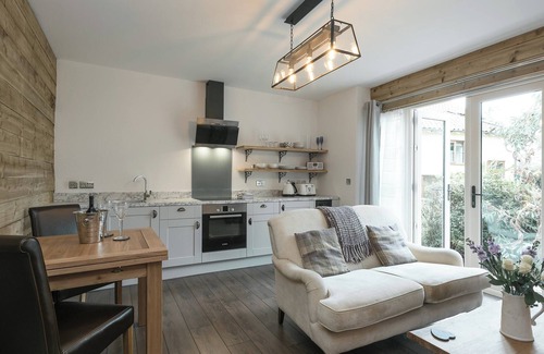Saham Toney Cottage | The Coach House - UKC2365