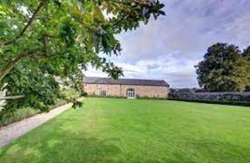 Flintshire House | The Coach House, Wrexham Road