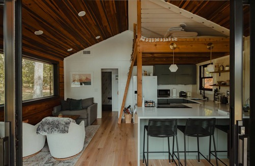 Gruetli Laager Cabin | The Coalmont: Waterfront Tiny-Home Cabin Retreat