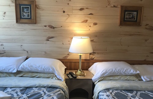 Cape Tormentine Cabin | The Coastal Cabins- Cabin # 5, walking minutes from the sandy beach