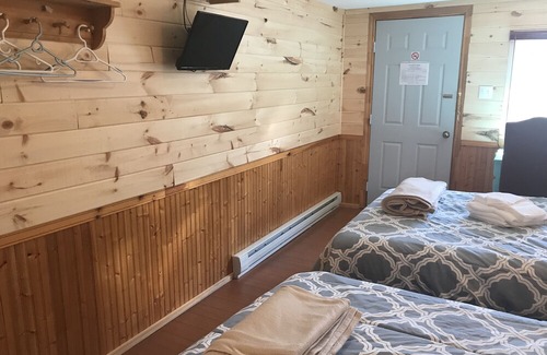Cape Tormentine Cabin | The Coastal Cabins- Cabin # 3 - walking minutes from the sandy beach
