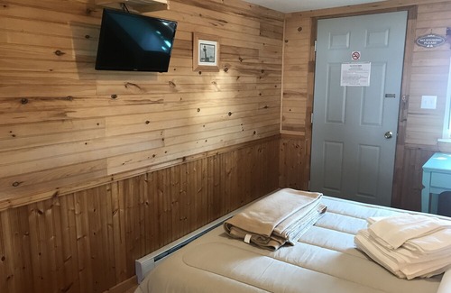 Cape Tormentine Cabin | The Coastal Cabins- Cabin # 1, walking minutes from the sandy beach