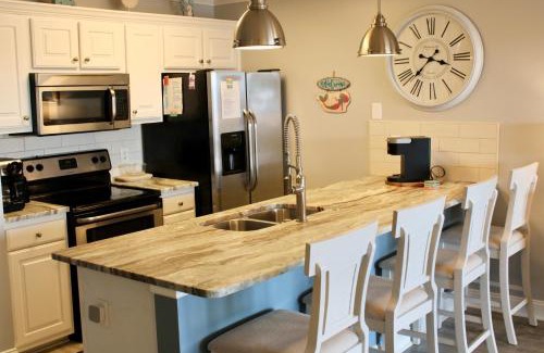 Carolina Yacht Landing Apartment | The Coastal Caper