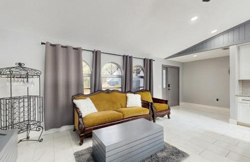 Port Charlotte - Charlotte Harbor House | The Coastal Daisy