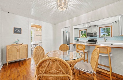 Historic Downtown Manteo House | "The Coastal Gem" - Historic Manteo