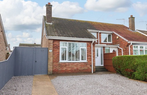 Hornsea Cottage | The Coastal Hideaway