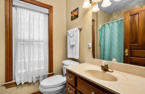 Kingsley Other | The Cobblestone Farm, cozy Northern Michigan farmhouse close to Traverse City