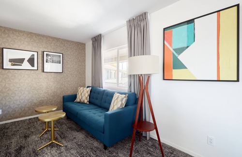 Little Tuscany Apartment | The Cole powered by Sonder | King Suite