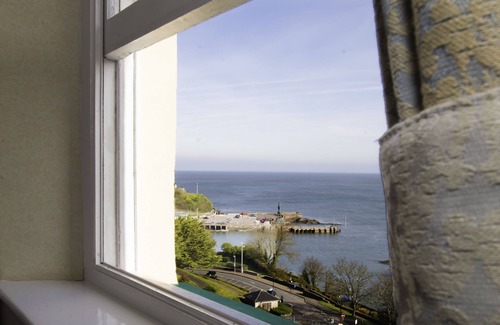 Hele House | The Collingdale Guest House