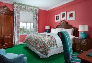 Palm Beach Hotel | The Colony Hotel