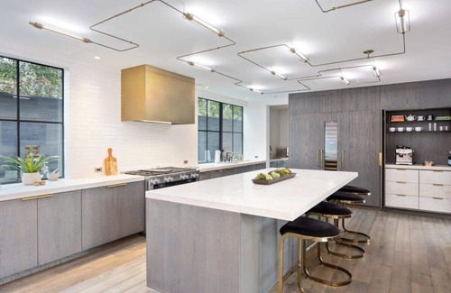 Eastern Malibu House | The Colony Reserve by Stay Awhile Villas