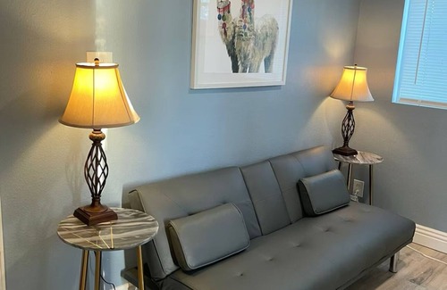 Oildale Apartment | The comfiest spot