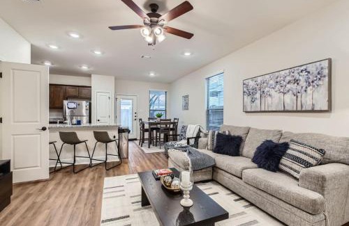 West San Antonio House | The Comfort Cove