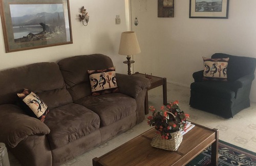 Tyrone Apartment | The Comfortable And Economical choice For Business Or Pleasure!