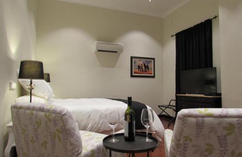 Tenterfield Hotel | The Commercial Boutique Hotel