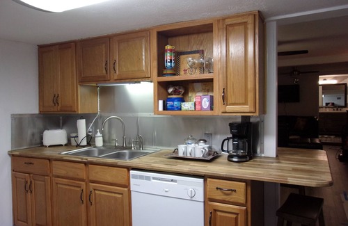 Chattanooga Apartment | The Commuter's Dream. This location is close to you destination.