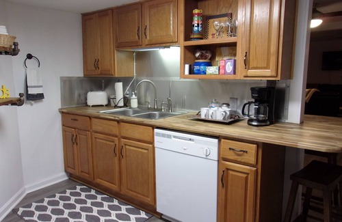 Chattanooga Apartment | The Commuter's Dream. This location is close to you destination.