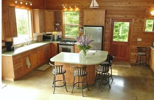 Port Angeles House | The Compass Rose. Your Gateway To Olympic National Park And Olympic Peninsula